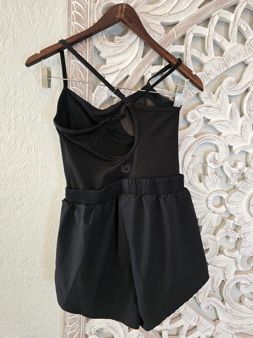 Victoria' Secret Pink XS Black Ultimate Runsie Athletic Running One piece Romper - Picture 8 of 10
